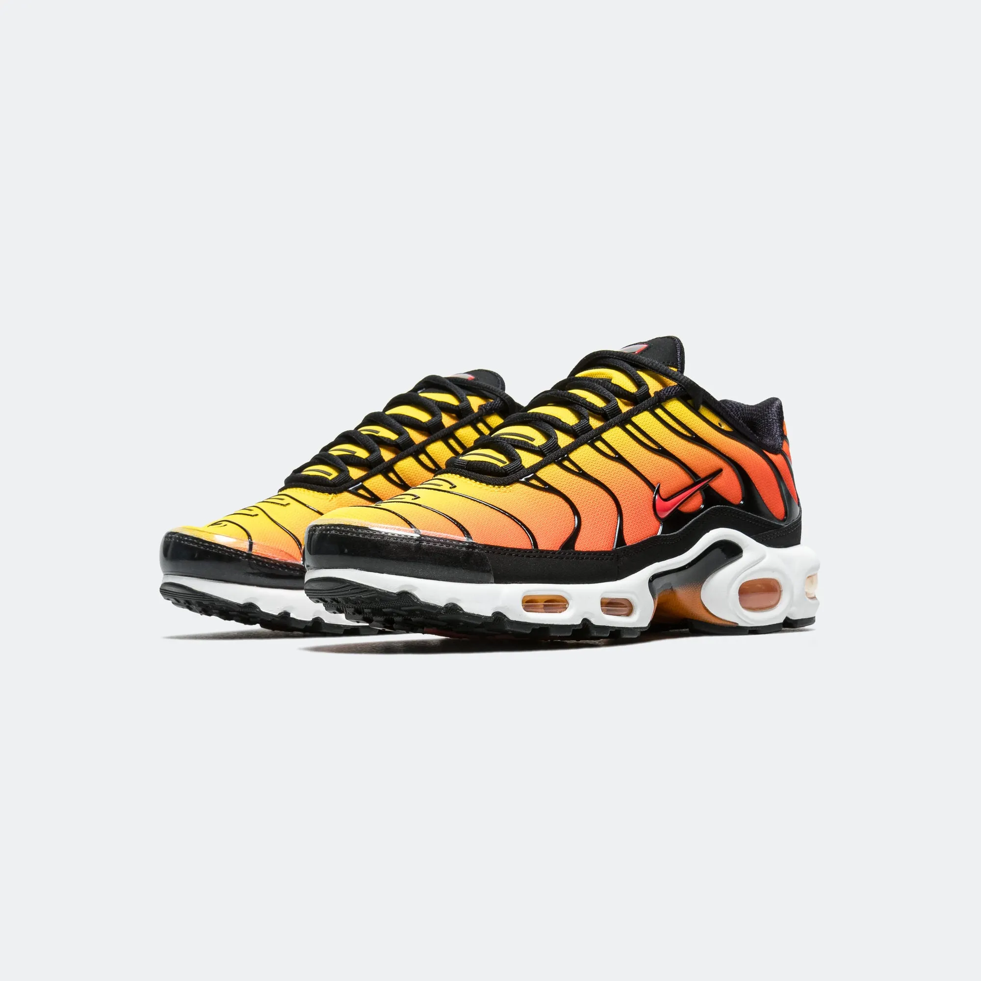 Air Max Plus - Black/Pimento-Bright Ceramic