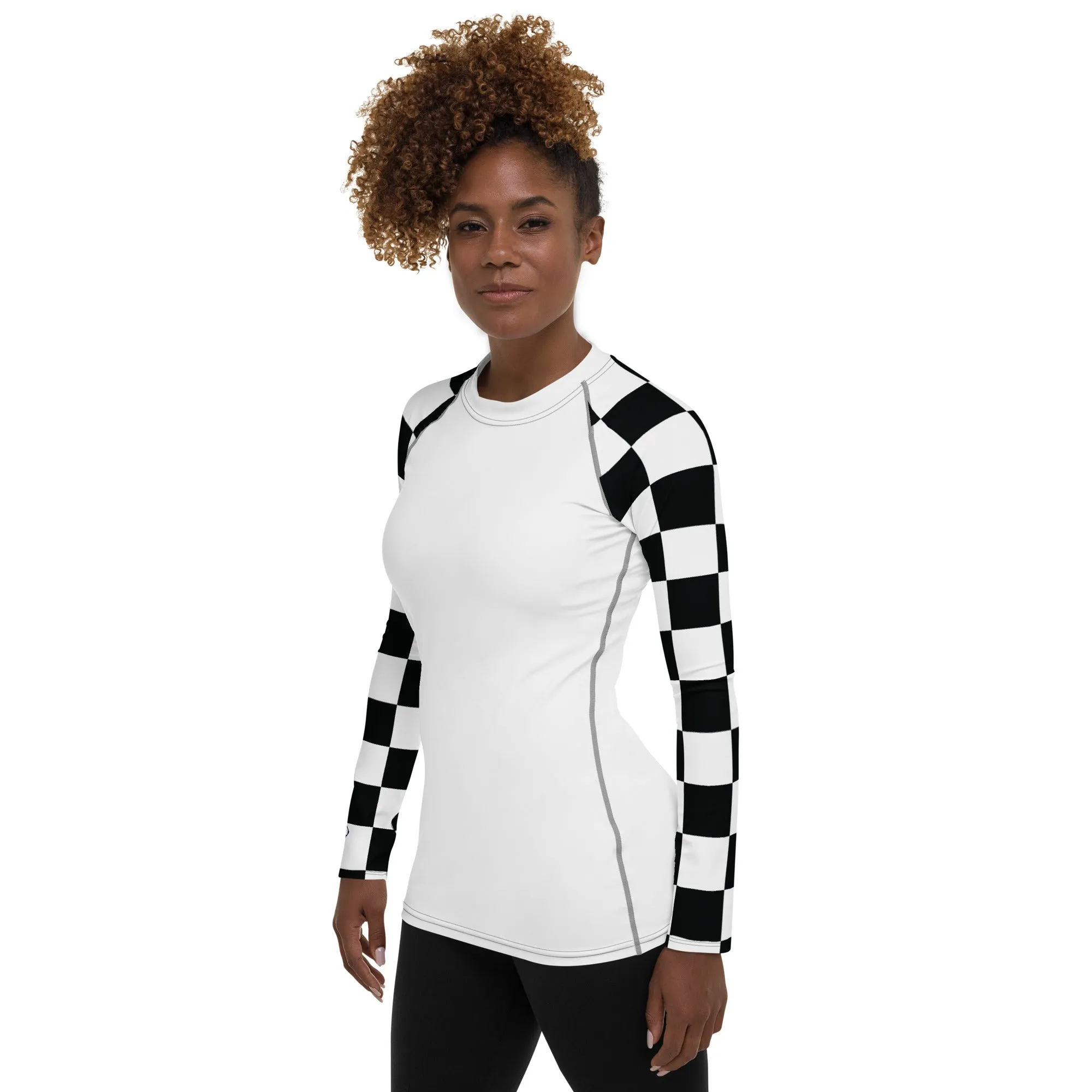 Chic Combat Gear: Women's Checkered BJJ Rash Guard - Blanc