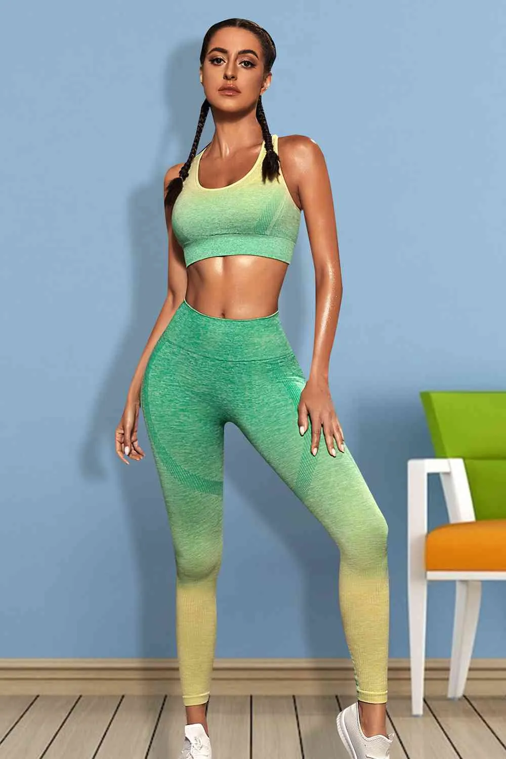 Chic Gradient Athleisure Tank Outfit