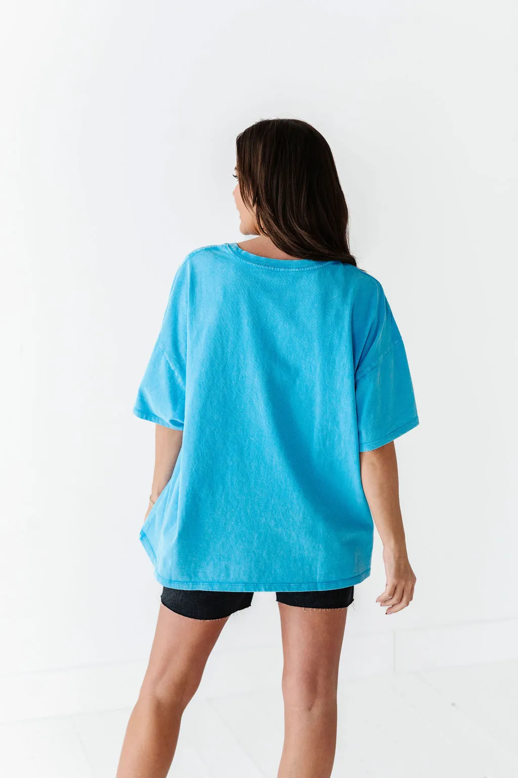 Lisa Oversized Boyfriend Tee in Bright Blue