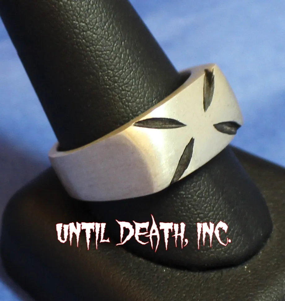 Sleek Maltese Cross Ring in STERLING SILVER-UDINC0015